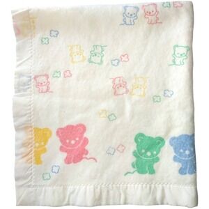 VTG Beacon White Acrylic Bear Blanket Blue Green Yellow Pink Nylon Trim WPL 1675